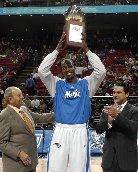 DO：斯图加特与阿森纳就签下法比奥-维埃拉展开接触（斯图加特与阿森纳就引进法比奥·维埃拉展开商谈）