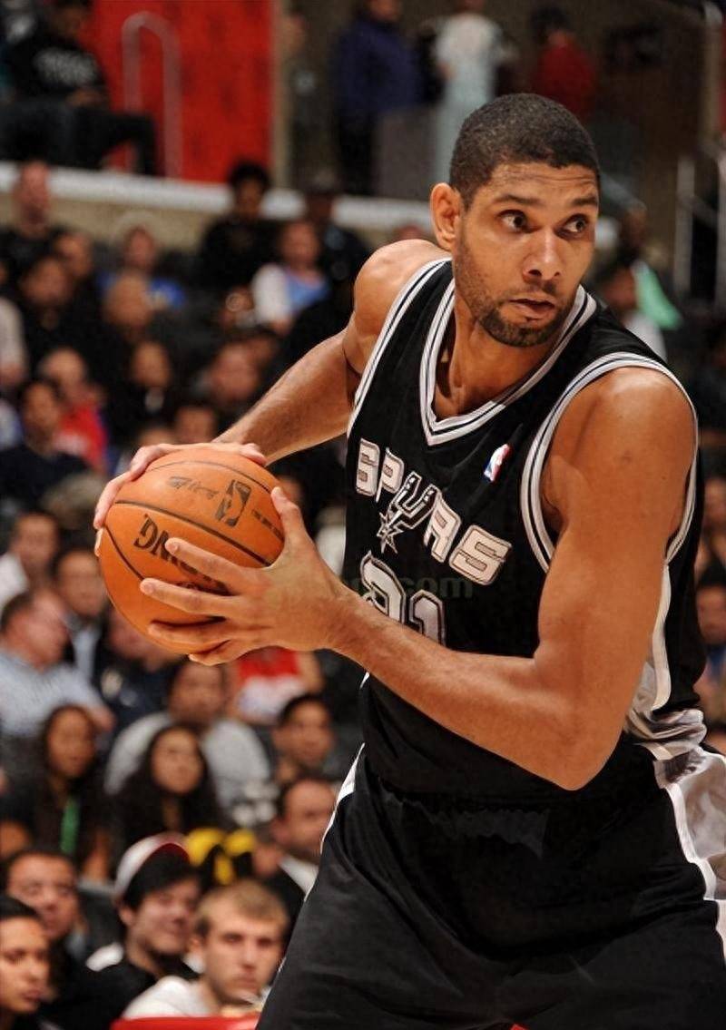 米兰名宿舍普琴科：莱奥可以在我那支米兰立足，能不能首发就不好说了（米兰名宿舍普琴科：莱奥足以在我那支米兰站稳脚跟，能否首发仍未可知）