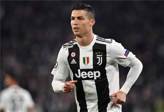 官方：拜仁女足与日本女足国脚谷川萌萌子续约至2029年（官宣：拜仁女足与日本国脚谷川萌萌子续约，合同至2029年）