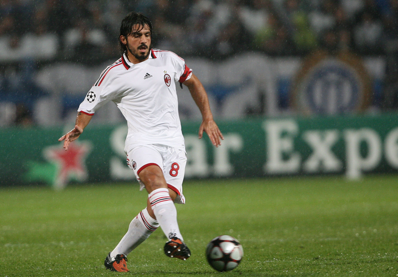 五大联赛最火球队（五大联赛最受欢迎球队）