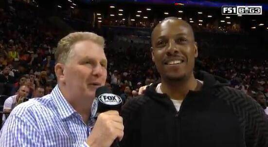 他把比赛节奏完全玩明白了（他已彻底掌控比赛节奏）