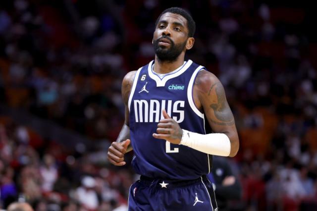 NBA：独行侠击败雄鹿 东契奇全场三双（NBA：独行侠力克雄鹿 东契奇砍下三双）