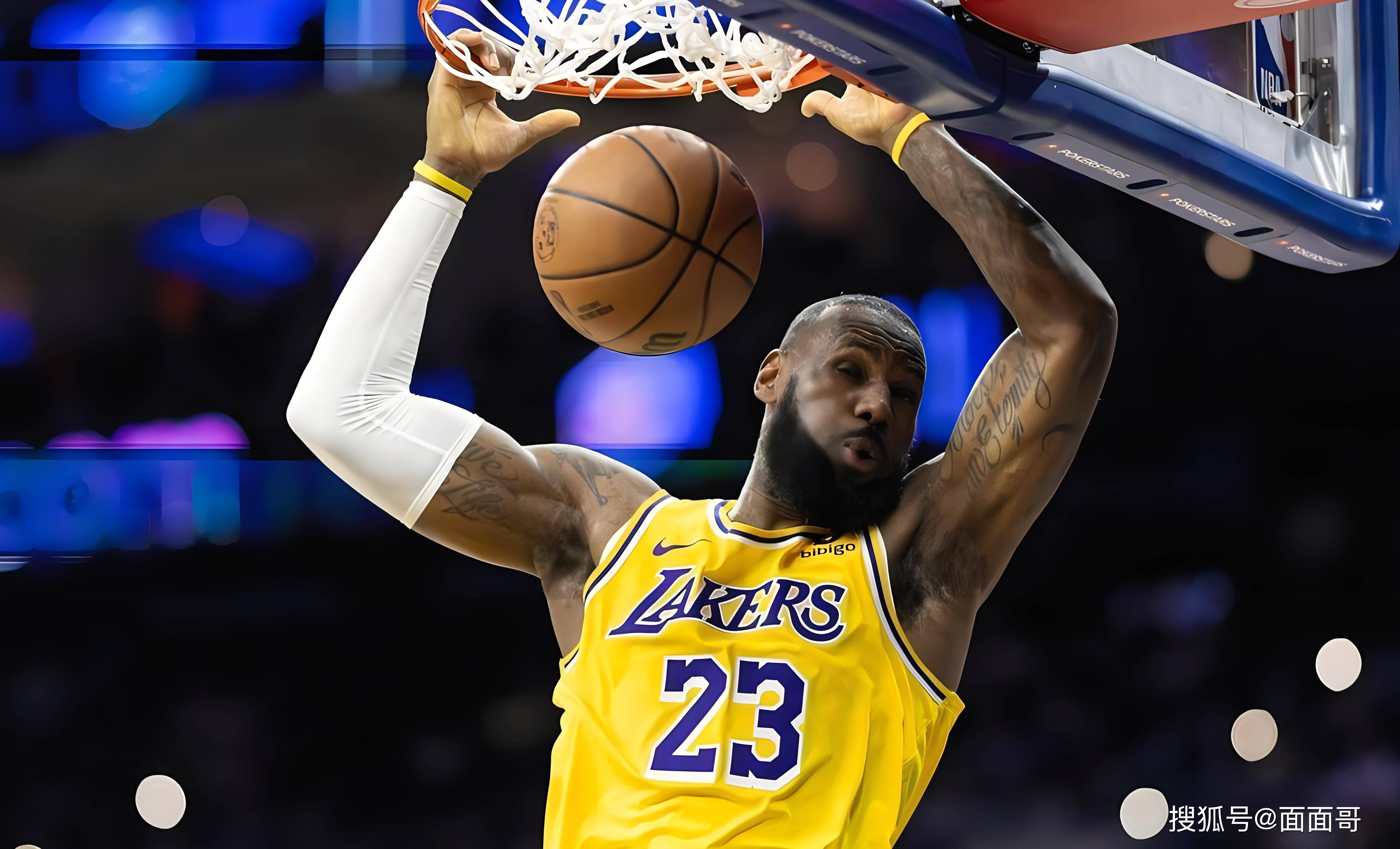 奥斯卡庆祝海港夺冠：我们是冠军！祝贺我的队友、朋友和球迷（奥斯卡欢庆海港加冕：我们就是冠军！向我的队友、朋友和球迷致贺）