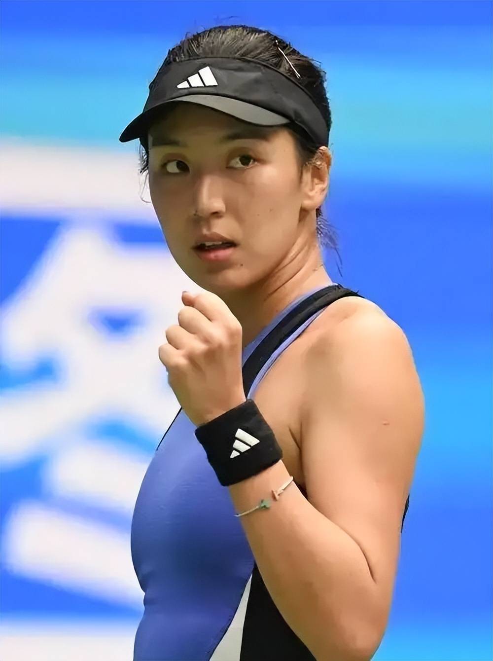 世界展示自 世界展示自